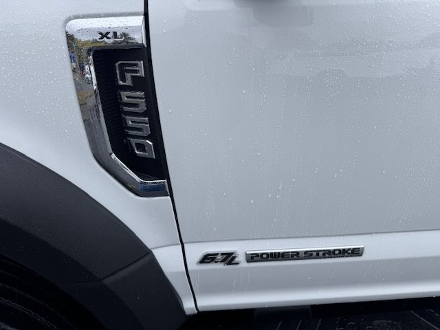 Used 2020 Ford F550 4x4 Crew Cab Super Duty w/ Power Equipment Group image 22