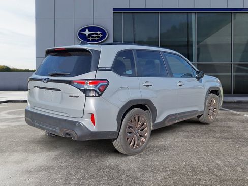 Used 2025 Subaru Forester Sport image 6