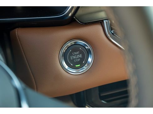 New 2026 GMC Canyon AT4 w/ Technology Plus Package AWD/4WD image 30