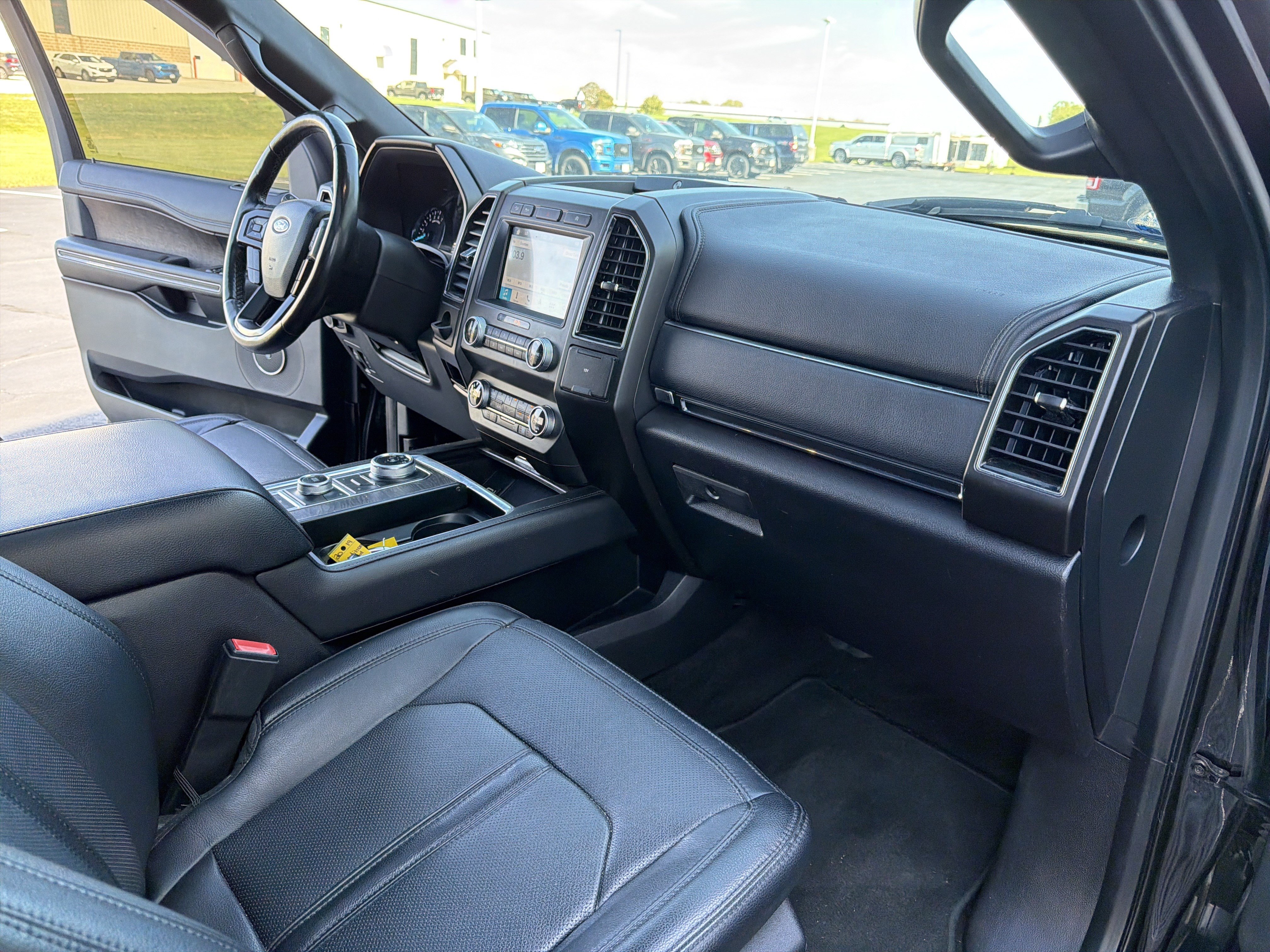 Used 2019 Ford Expedition Max Limited AWD/4WD image 39