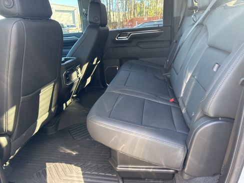 Used 2024 Chevrolet Silverado 2500 LTZ w/ LTZ Plus Package image 15