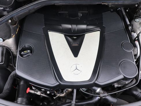 Used 2009 Mercedes-Benz ML 320 BlueTEC 4MATIC image 12