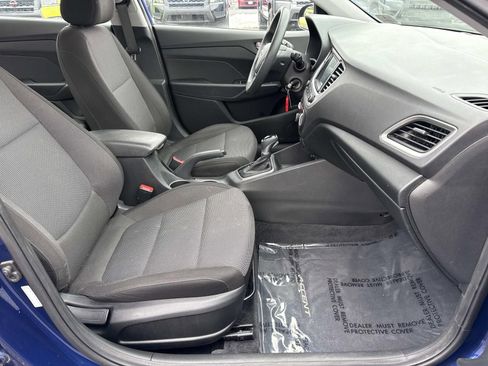 Used 2019 Hyundai Accent SEL image 23
