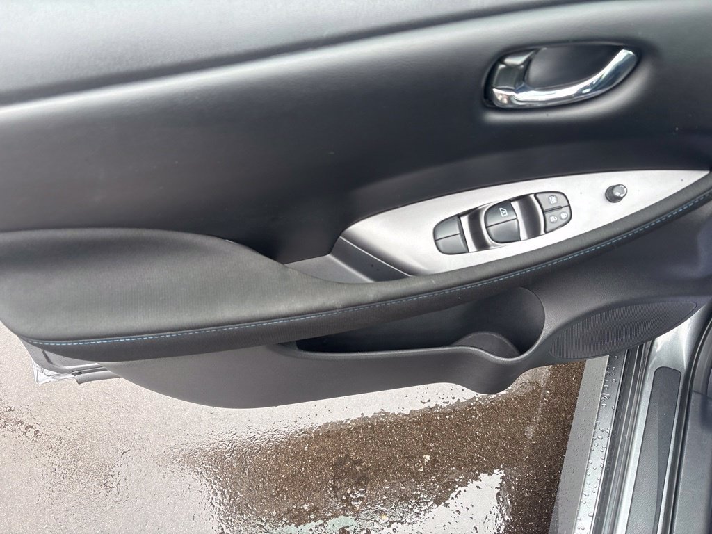 Used 2023 Nissan Leaf S FWD image 16