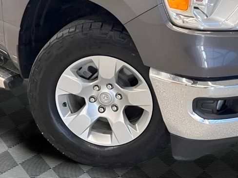 Used 2023 RAM 1500 Big Horn AWD/4WD image 27