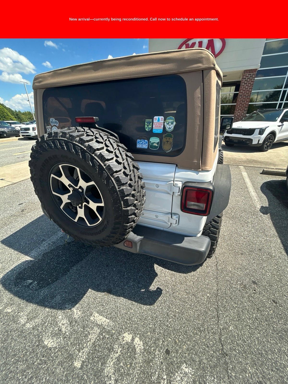 Used 2019 Jeep Wrangler Rubicon AWD/4WD image 12