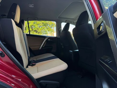 Used 2017 Toyota RAV4 XLE FWD image 28
