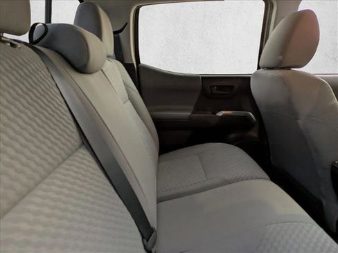 Certified 2021 Toyota Tacoma SR5 image 18