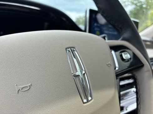 Certified 2025 Lincoln Corsair Grand Touring w/ Jet Appearance Package AWD/4WD image 27