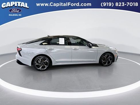 Used 2025 Kia K5 GT-Line w/ GT-Line Premium Package FWD image 9