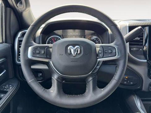Used 2025 RAM 2500 Big Horn AWD/4WD image 31