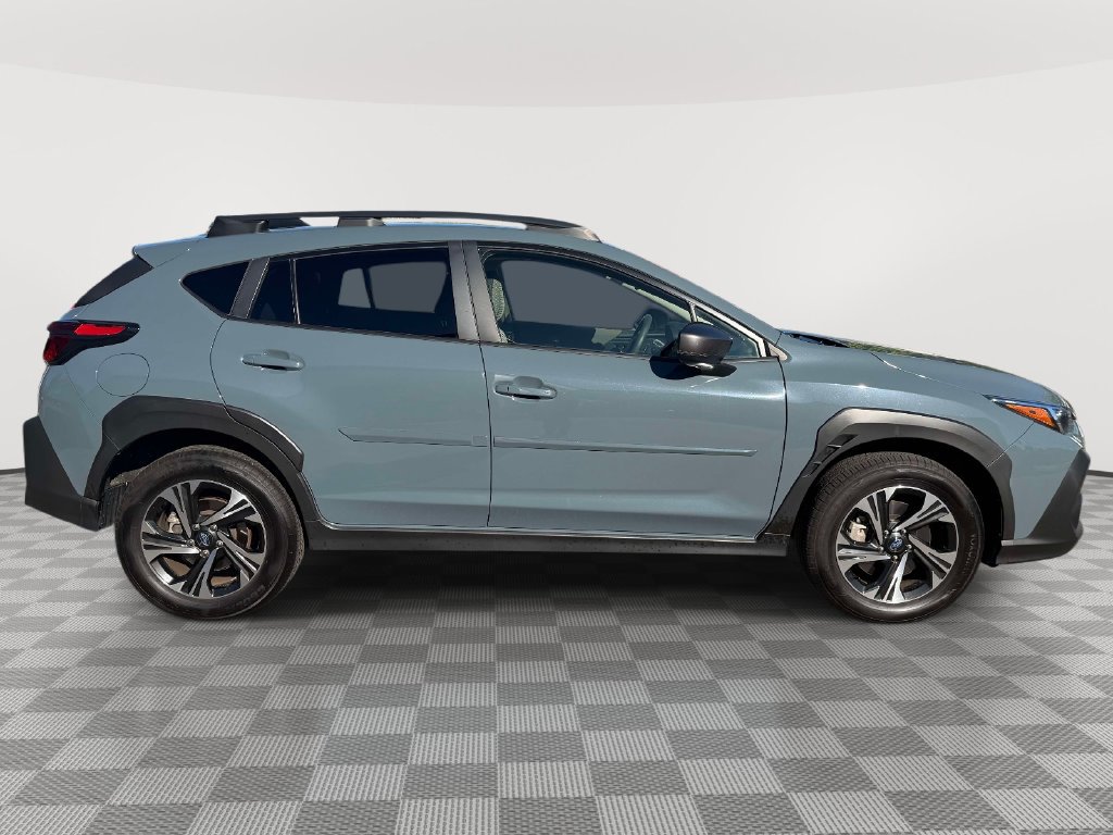Used 2024 Subaru Crosstrek 2.0i Premium AWD/4WD image 3