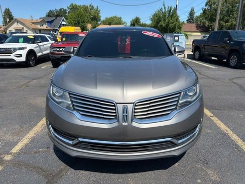 Used 2016 Lincoln MKX Reserve AWD/4WD image 2