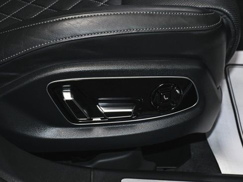 Used 2023 Audi S8 4.0T image 68