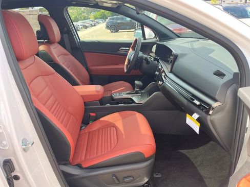 New 2026 Kia Sportage SX image 17