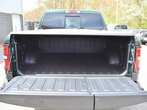 New 2026 RAM 1500 Laramie AWD/4WD image 32