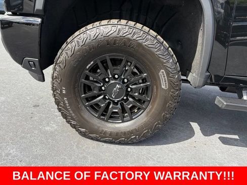 Used 2026 Chevrolet Silverado 2500 ZR2 AWD/4WD image 9