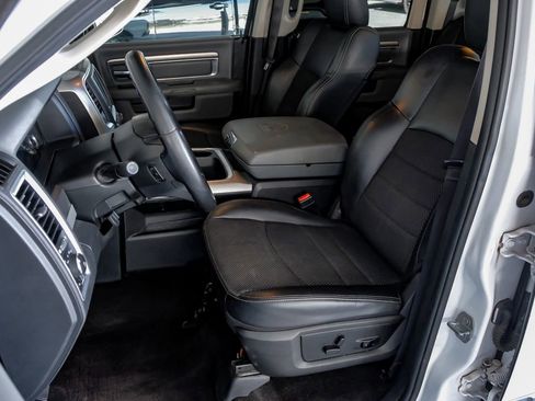 Used 2017 RAM 1500 Lone Star image 29