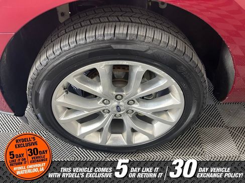 Used 2018 Ford Expedition Max Limited w/ Equipment Group 302A AWD/4WD image 15