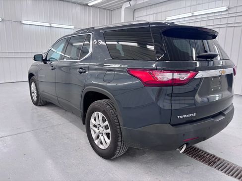 Used 2018 Chevrolet Traverse LT FWD image 4