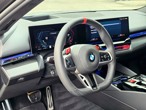 Used 2026 BMW M5 w/ Carbon Package AWD/4WD image 20