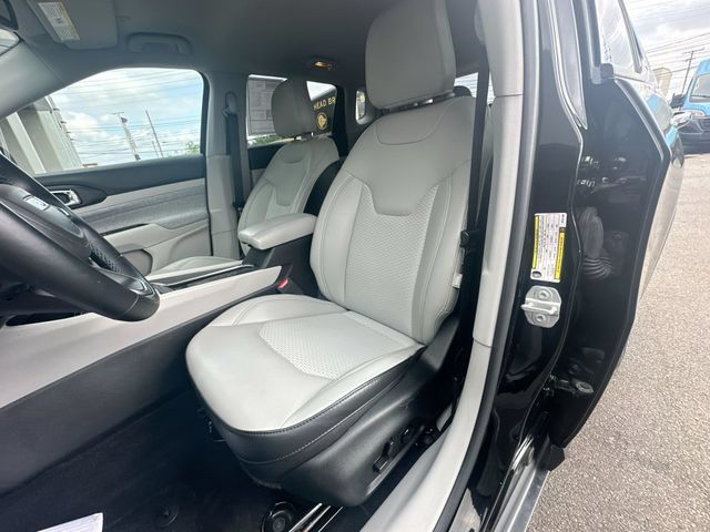 Used 2022 Jeep Compass Latitude w/ Convenience Group AWD/4WD image 13