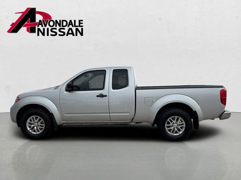 Used 2019 Nissan Frontier SV w/ Value Truck Package AWD/4WD image 3