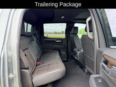 Used 2026 Chevrolet Silverado 1500 High Country AWD/4WD image 10
