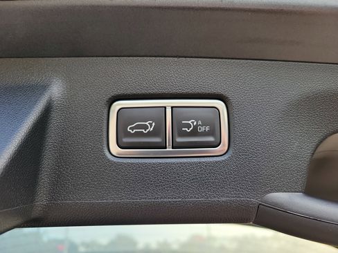 Certified 2025 Kia Sorento X-Line EX image 15