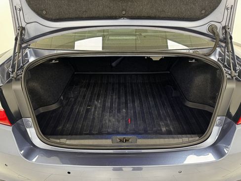 Used 2018 Subaru Legacy 2.5i Limited image 35