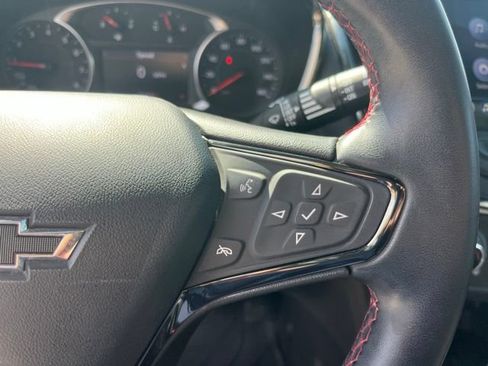 Used 2024 Chevrolet Equinox RS FWD image 18