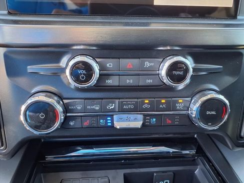 New 2026 Ford F250 Lariat w/ FX4 Off-Road Package image 17