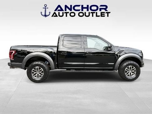Used 2018 Ford F150 Raptor w/ Equipment Group 802A Luxury image 6