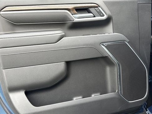 New 2026 Chevrolet Silverado 2500 LT w/ Trail Boss Package image 16