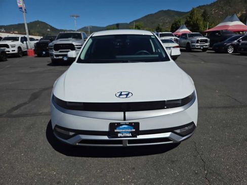Used 2024 Hyundai Ioniq 5 SE RWD image 14