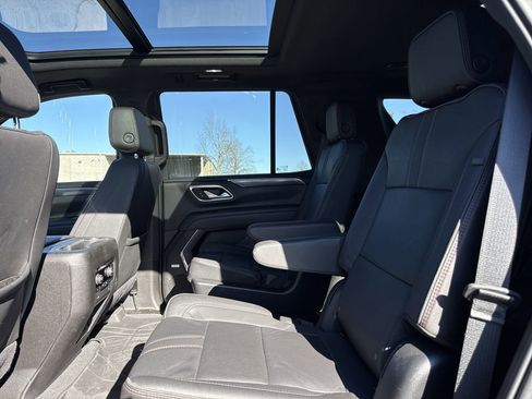 Used 2022 Chevrolet Tahoe RST w/ Luxury Package image 11