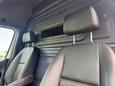 Used 2020 Mercedes-Benz Sprinter 3500 w/ Driver Convenience Package image 10