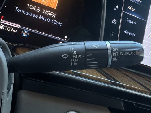 Used 2022 Cadillac Escalade Sport Platinum w/ LPO, ONYX Package image 74