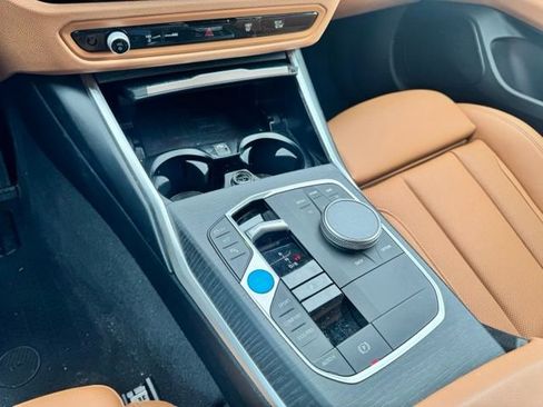 Used 2025 BMW i4 xDrive40i w/ Parking Assistance Package AWD/4WD image 32