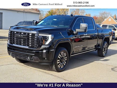 Used 2024 GMC Sierra 2500 Denali Ultimate w/ Max Trailering Package image 1