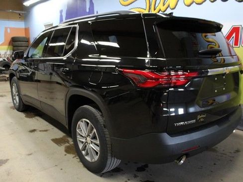 Used 2023 Chevrolet Traverse LT FWD image 6