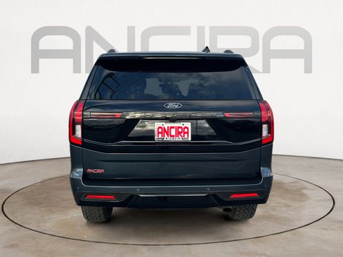 Used 2025 Ford Expedition Tremor image 9