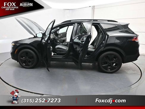 Used 2025 Kia Sportage X-Line w/ Premium Package AWD/4WD image 35