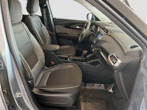 Used 2023 Chevrolet TrailBlazer LT w/ Convenience Package image 27