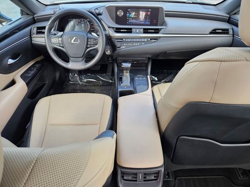 Used 2019 Lexus ES 350 w/ Accessory Package 2 FWD image 18