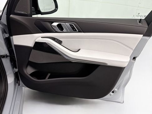 New 2026 BMW X5 xDrive40i image 24