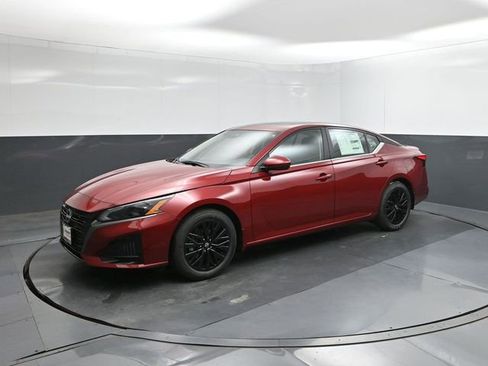 New 2026 Nissan Altima 2.5 SV w/ SV Special Edition Package image 34