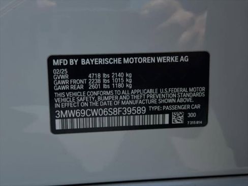 Used 2025 BMW 330i Sedan w/ M Sport Package RWD image 36