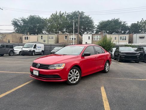 Used 2015 Volkswagen Jetta SE FWD image 3