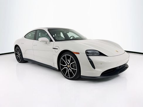 Certified 2023 Porsche Taycan RWD image 9